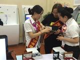 携手青海银行开展维权反假宣传活动